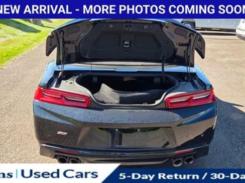 Used 2017 Chevrolet Camaro SS RWD image 10