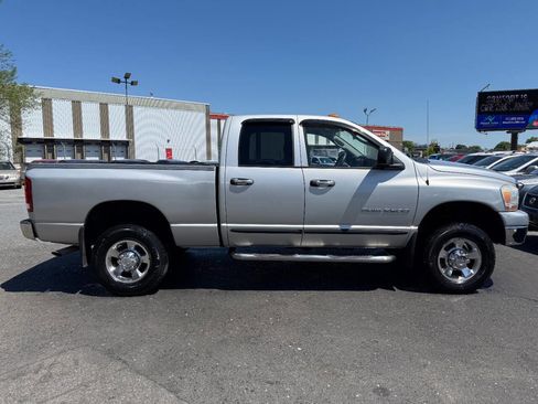 Used 2006 Dodge Ram 2500 Truck SLT AWD/4WD image 4