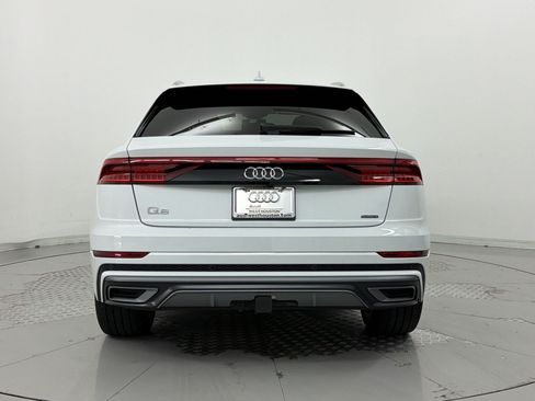 Used 2023 Audi Q8 Prestige AWD/4WD image 10