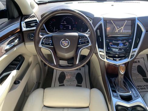 Used 2014 Cadillac SRX Luxury w/ Driver Awareness Package image 29