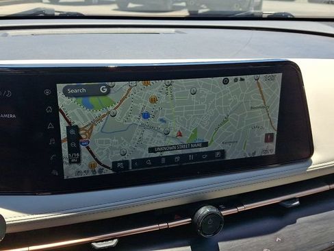 Used 2023 Nissan Ariya FWD image 18