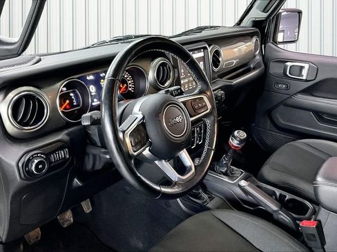 Used 2020 Jeep Wrangler Unlimited Sahara w/ Dual Top Group image 17