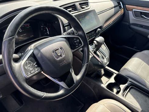 Used 2018 Honda CR-V Touring image 10