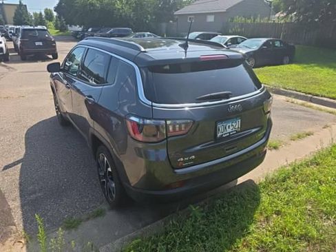 Used 2022 Jeep Compass Limited AWD/4WD image 6