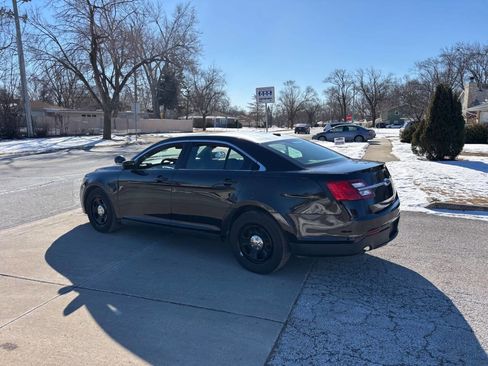 Used 2019 Ford Taurus Police Interceptor AWD w/ 2-tone Vinyl Package #1 image 9