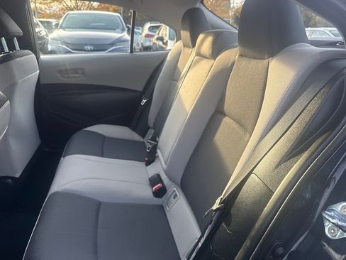 Used 2025 Toyota Corolla LE image 35