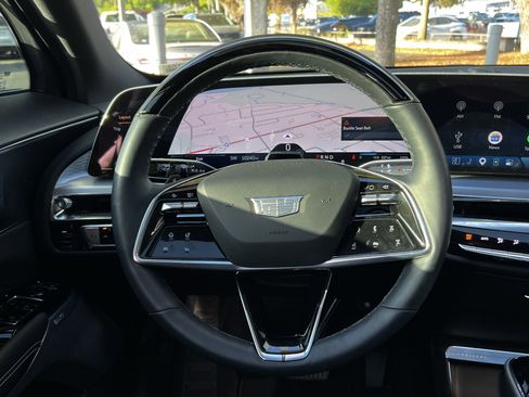 Used 2025 Cadillac Lyriq Sport image 35