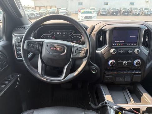 Used 2020 GMC Sierra 1500 AT4 w/ AT4 Premium Package AWD/4WD image 16