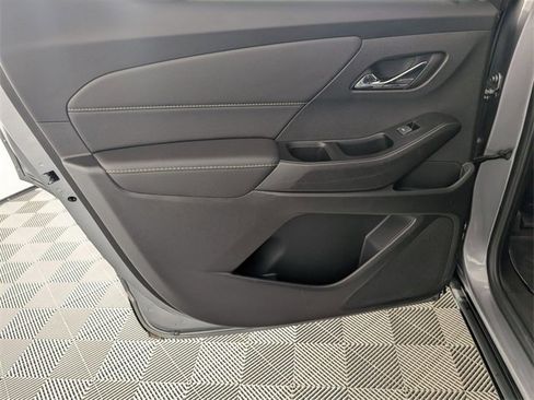 Certified 2023 Chevrolet Traverse Premier w/ Redline Edition image 31