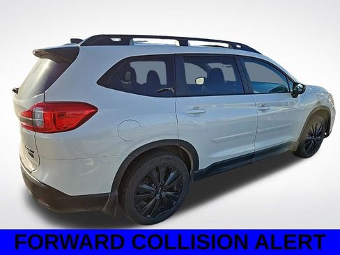 Used 2022 Subaru Ascent Onyx Edition image 5