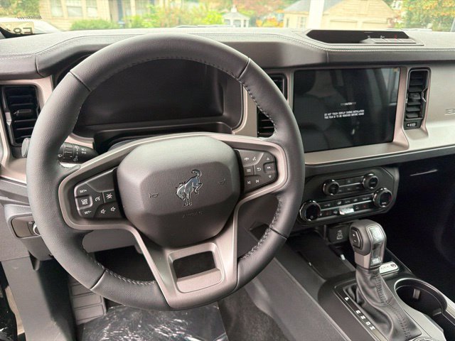 New 2026 Ford Bronco Outer Banks AWD/4WD image 13