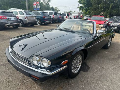 Used 1990 Jaguar XJS V12 Convertible RWD image 2