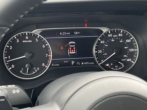 New 2025 Nissan Pathfinder SV w/ SV Premium Package image 25