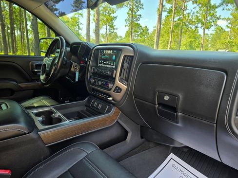 Used 2018 GMC Sierra 1500 Denali AWD/4WD image 26