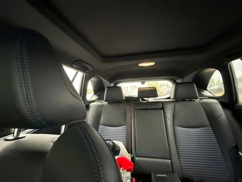 Used 2023 Toyota RAV4 XSE AWD/4WD image 9