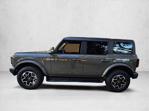 New 2025 Ford Bronco Outer Banks image 5