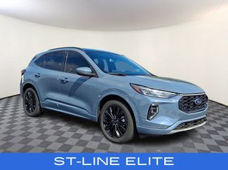 Used 2023 Ford Escape ST-Line Elite w/ Premium Technology Package AWD/4WD video 1