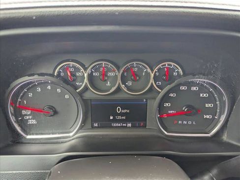 Used 2022 Chevrolet Silverado 1500 LTZ w/ Z71 Off-Road Package AWD/4WD image 10