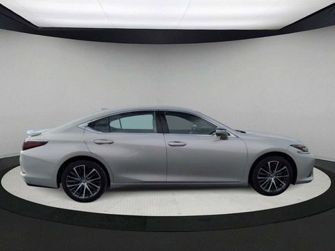 Used 2022 Lexus ES 350 w/ Premium Package image 9