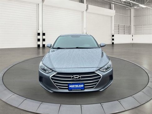 Used 2017 Hyundai Elantra SE FWD image 8
