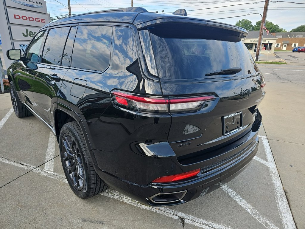 Certified 2024 Jeep Grand Cherokee L Summit AWD/4WD image 15