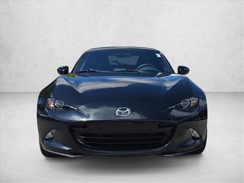 Used 2022 MAZDA MX-5 Miata Sport RWD image 2