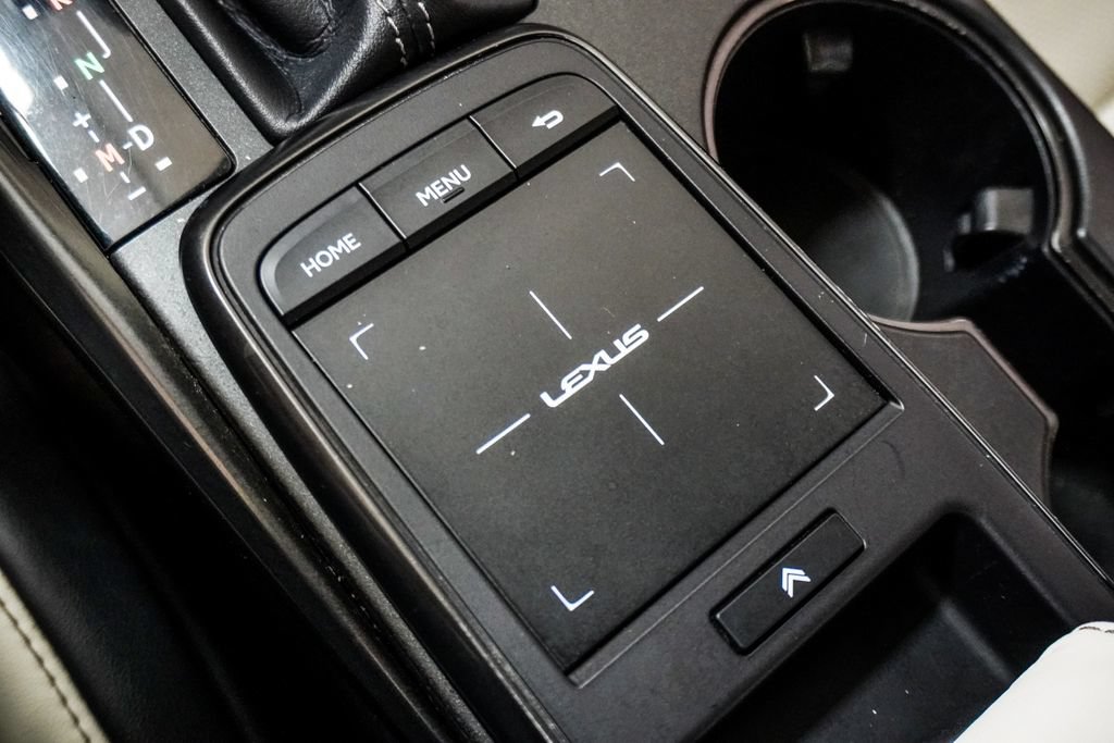 Used 2022 Lexus IS 350 F Sport RWD image 23