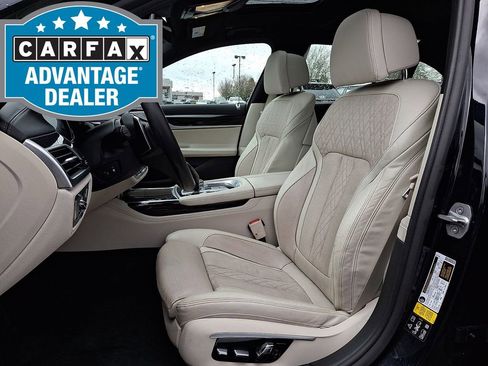 Used 2016 BMW 750i xDrive image 17