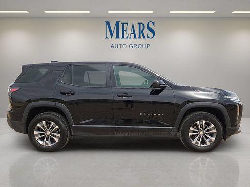 Used 2025 Chevrolet Equinox LT AWD/4WD image 6
