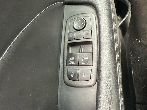 Used 2022 Dodge Challenger R/T w/ Plus Package RWD image 11