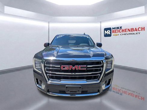 Used 2023 GMC Yukon XL SLT AWD/4WD image 9