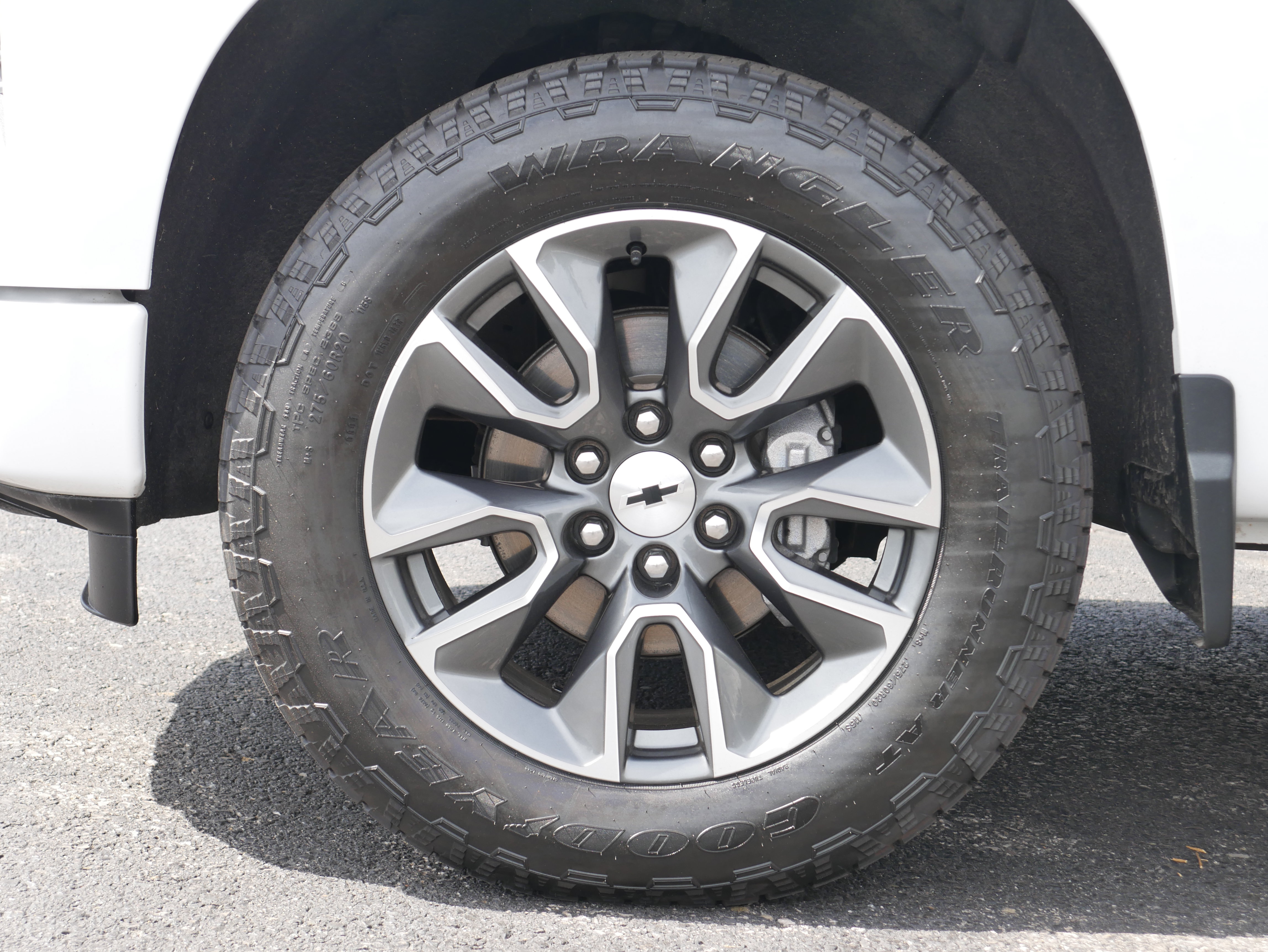Certified 2024 Chevrolet Silverado 1500 RST w/ Convenience Package II AWD/4WD image 12