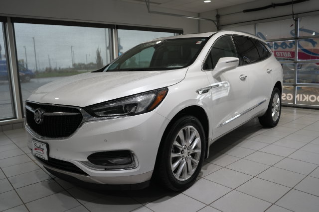 Used 2021 Buick Enclave Premium w/ Sun and Sites Package AWD/4WD image 5