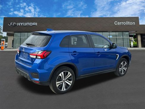 Used 2023 Mitsubishi Outlander Sport ES image 5