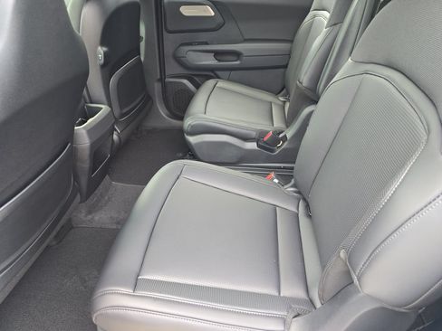 New 2027 Kia Telluride S FWD image 17