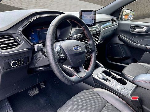 Used 2025 Ford Escape ST-Line AWD/4WD image 11