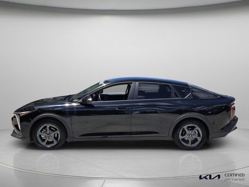 Certified 2025 Kia K4 FWD image 3