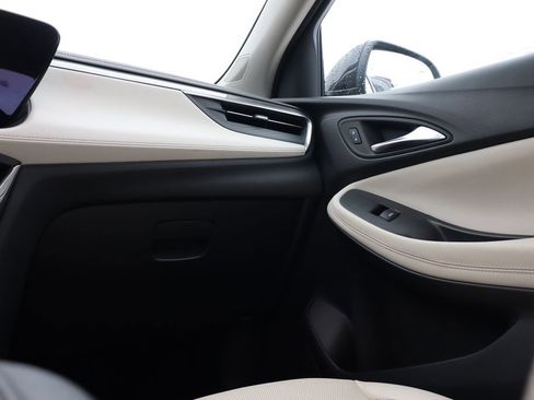 Used 2024 Buick Encore GX Sport Touring w/ Advanced Technology Package image 41