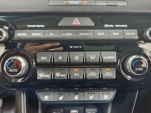 Used 2020 Kia Sportage EX w/ EX Technology Package AWD/4WD image 28