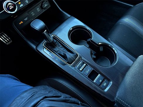 Used 2025 Honda Civic Sport image 19