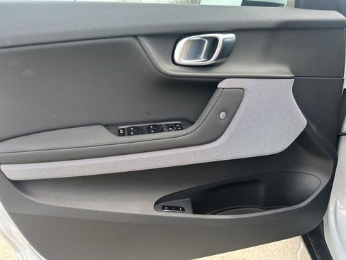 Used 2023 Polestar Polestar 2 w/ Pilot Pack image 14