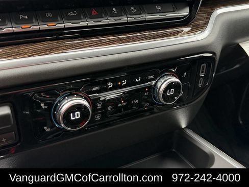 New 2026 GMC Sierra 1500 Elevation w/ Elevation Premium Package AWD/4WD image 16