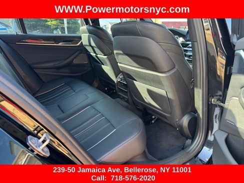 Used 2019 BMW 540i xDrive w/ M Sport Package AWD/4WD image 30