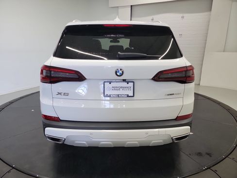 Used 2021 BMW X5 xDrive40i AWD/4WD image 8