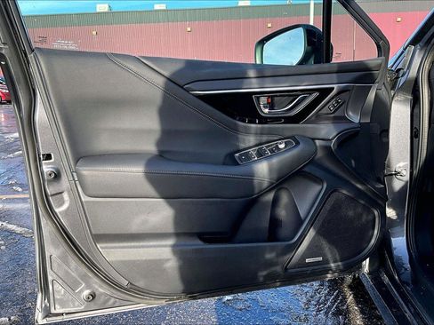 Used 2025 Subaru Legacy Limited image 19