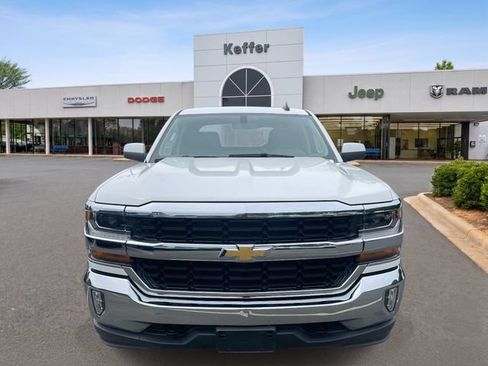 Used 2018 Chevrolet Silverado 1500 LT w/ All Star Edition AWD/4WD image 3