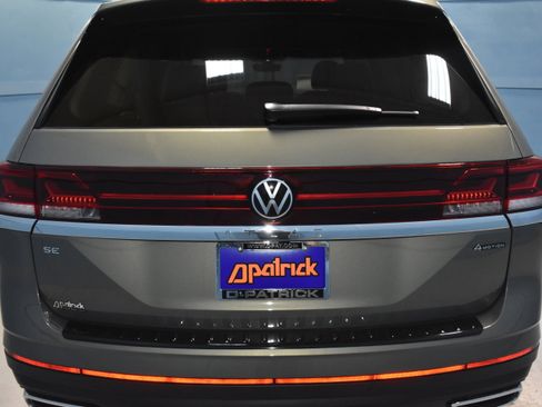 New 2026 Volkswagen Atlas SE image 22