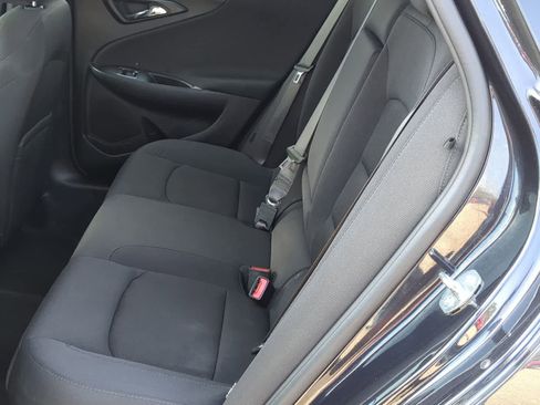 Used 2023 Chevrolet Malibu LT image 19