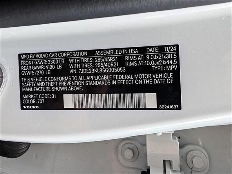 Used 2025 Volvo EX90 Ultra AWD/4WD image 33