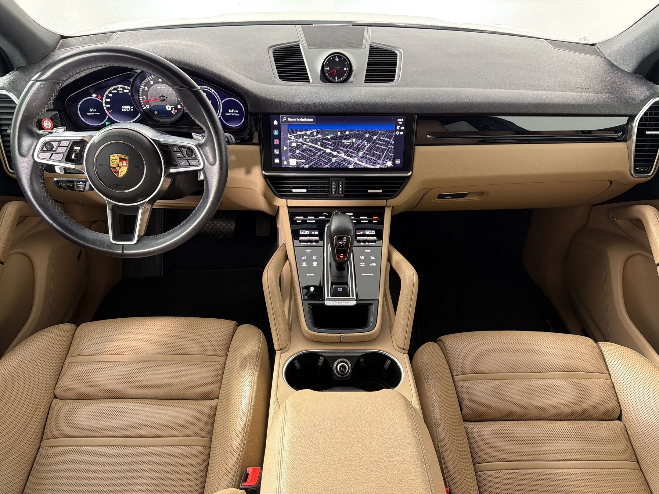 Certified 2023 Porsche Cayenne AWD/4WD image 16
